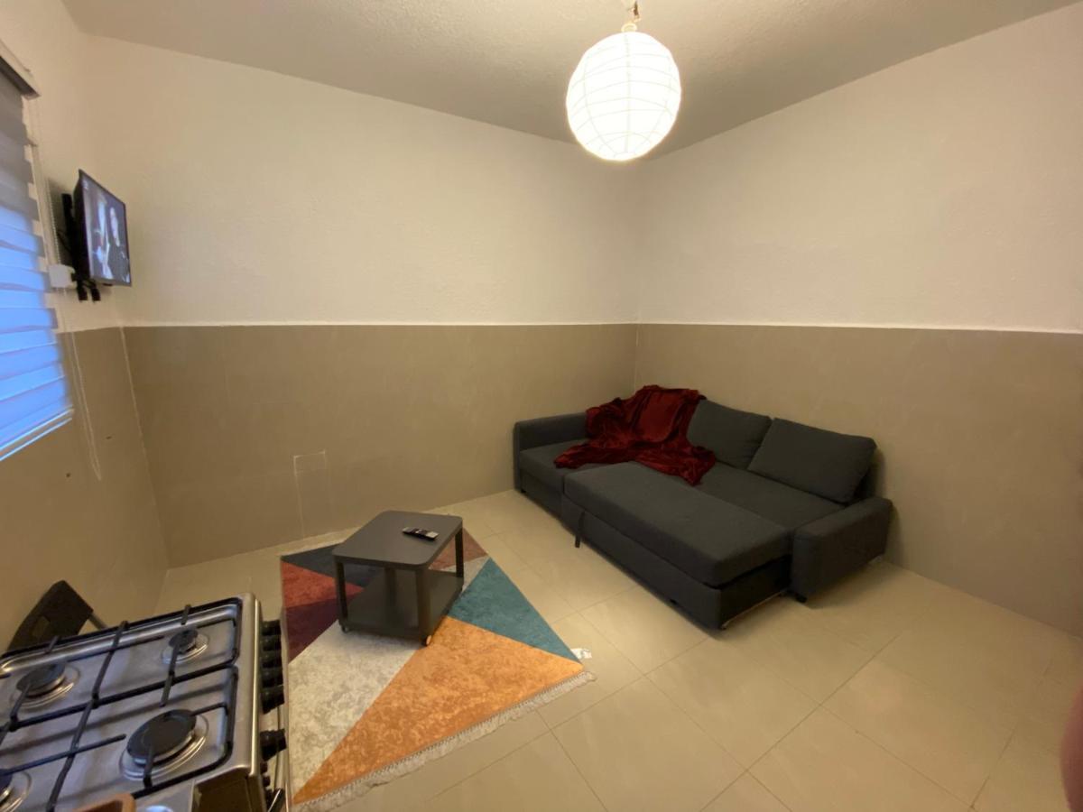 Apartament Horses House Al-Al-Karak Zewnętrze zdjęcie